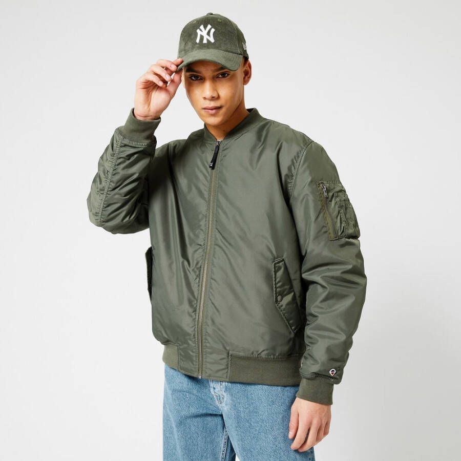 America Today bomberjack zomer Jay field