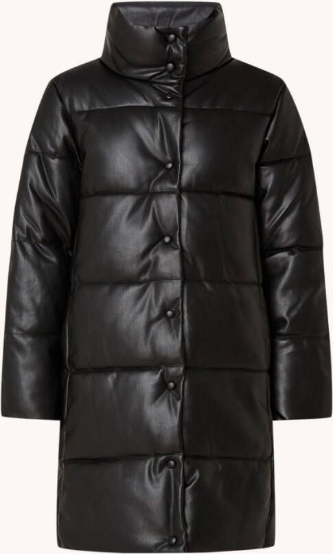 Mango Crank longline puffer jack van imitatieleer met ritszakken