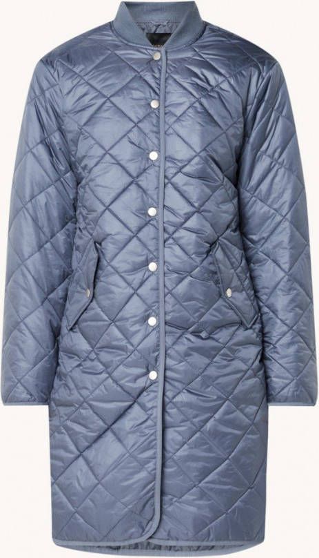 Claudia Str&#xE4, ter Longline gewatteerd bomberjack met quilt patroon