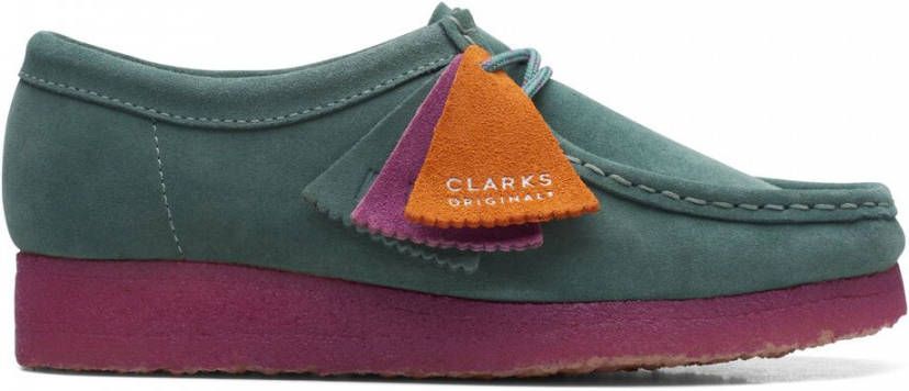 Clarks Wallabee.