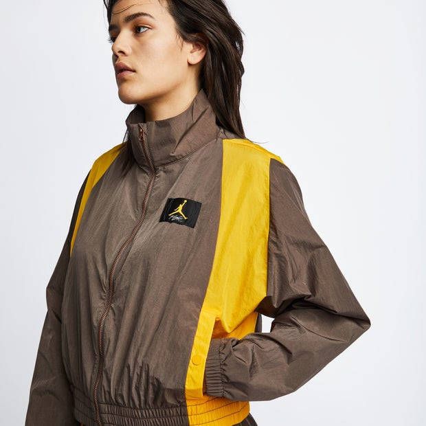 Nike Hoodies & Sweatvesten Beige Dames