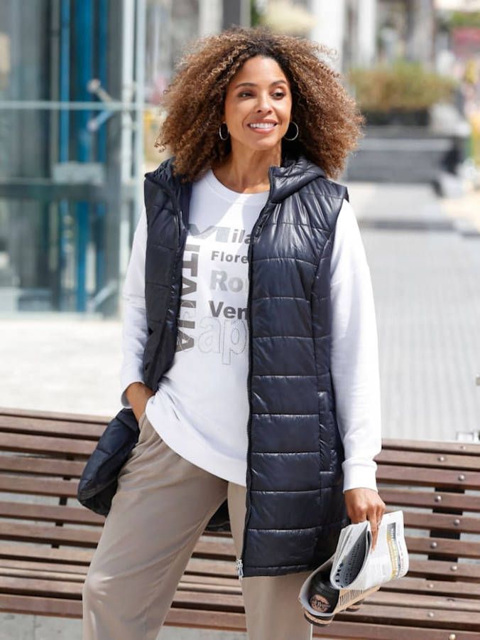 MIAMODA Bodywarmer met praktische capuchon Zwart