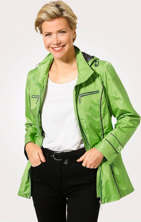 MONA Jas met decoratieve contrastpaspels Lichtgroen/Zwart