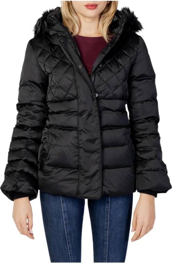 Guess Gewatteerde Jassen Zwart Dames