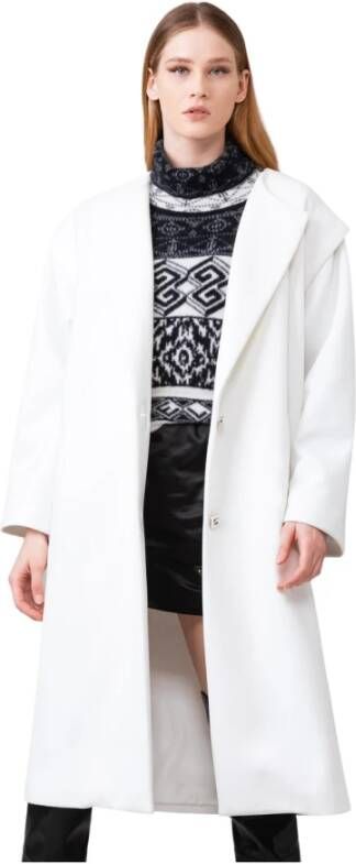 Gaëlle Paris Trenchcoats & Mantels Wit Dames