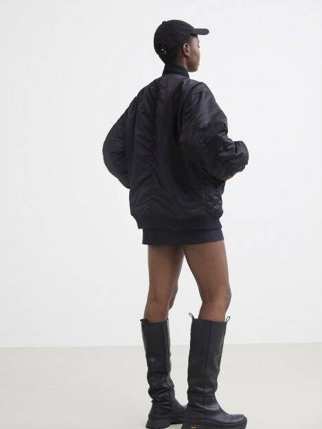Catwalk Junkie Bomberjack JK Faye