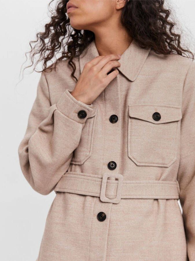 VERO MODA jack tussen VMCALAUTILITY van gerecycled polyester lichtbruin