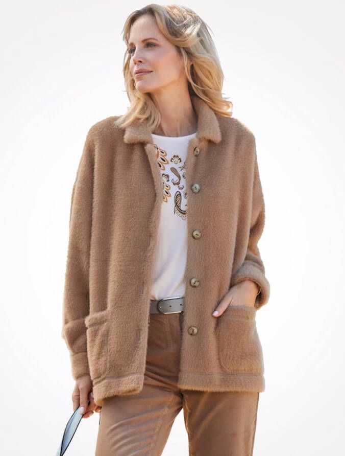 MONA Jas met teddyvacht Camel